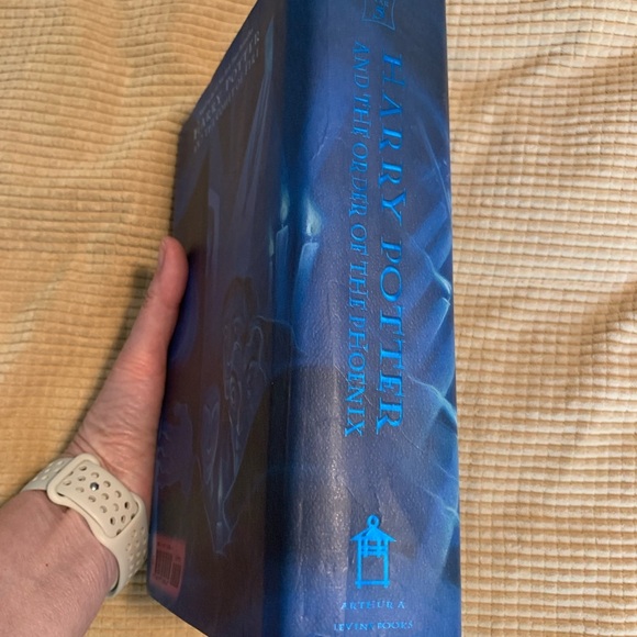 First edition, Harry Potter, and The Order of the Phoenix with errors. 2003 - Picture 8 of 12